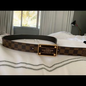Louis Vuitton Reversible Belt